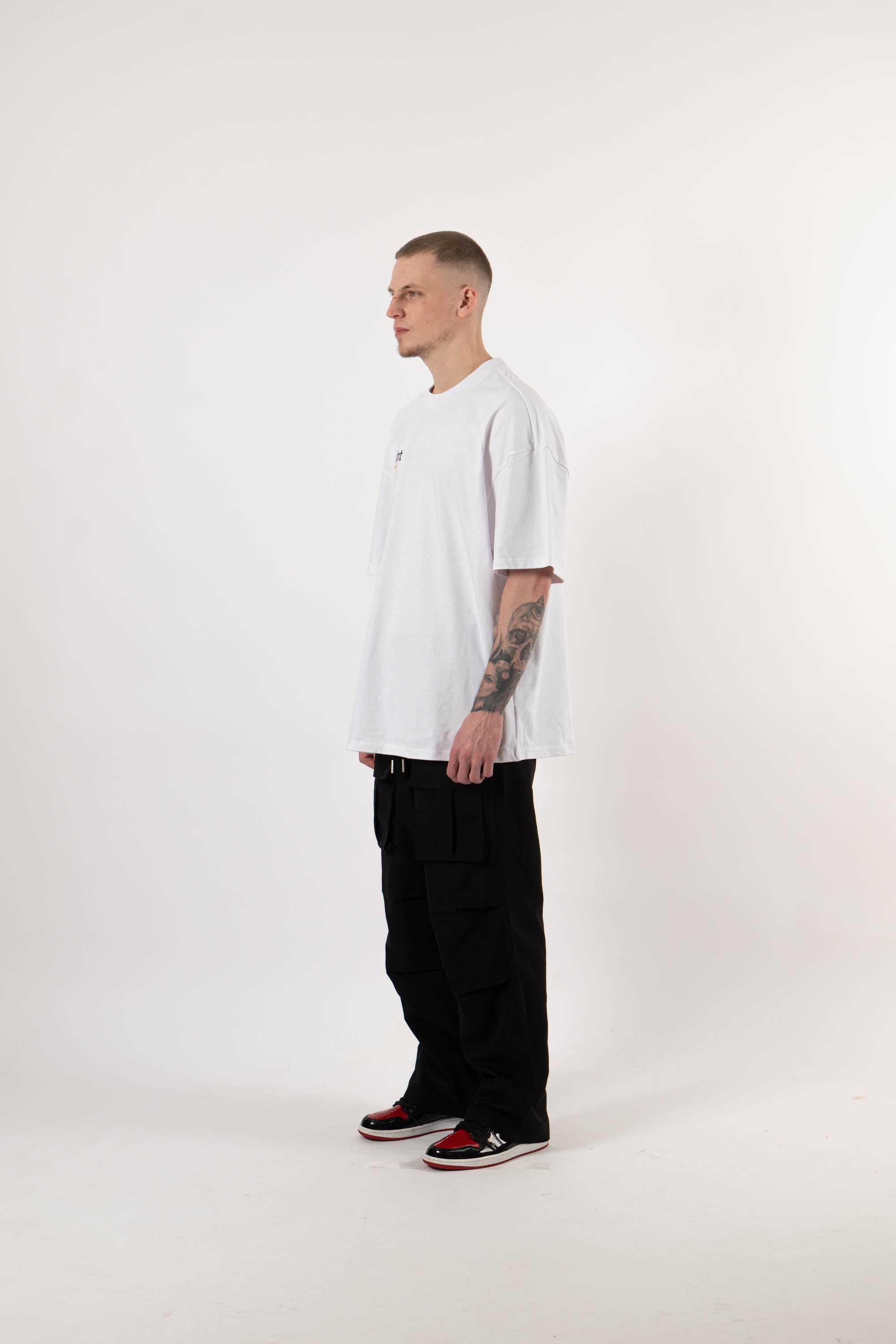 SAINT SN WHITE