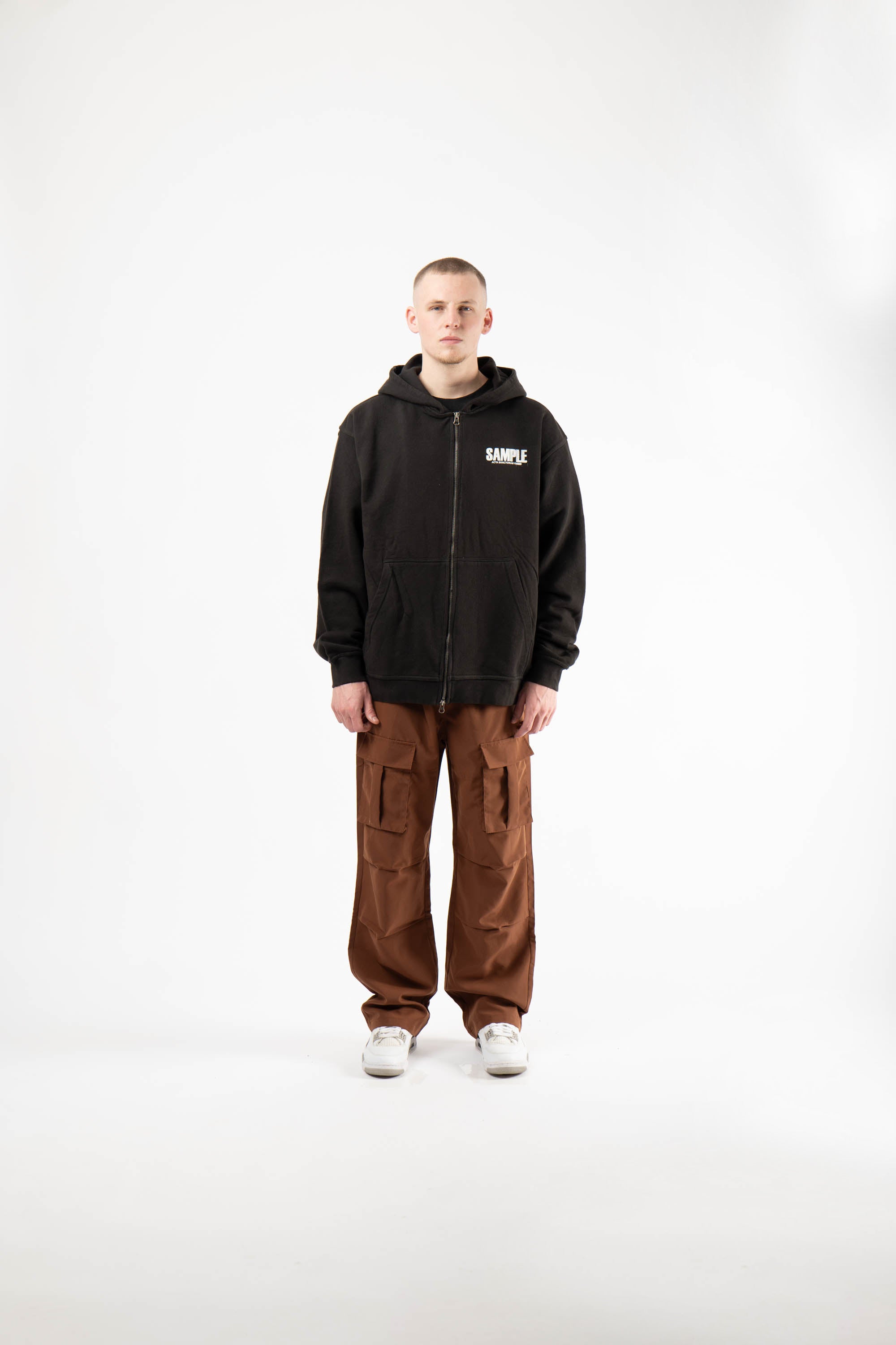 SAMPLE 005