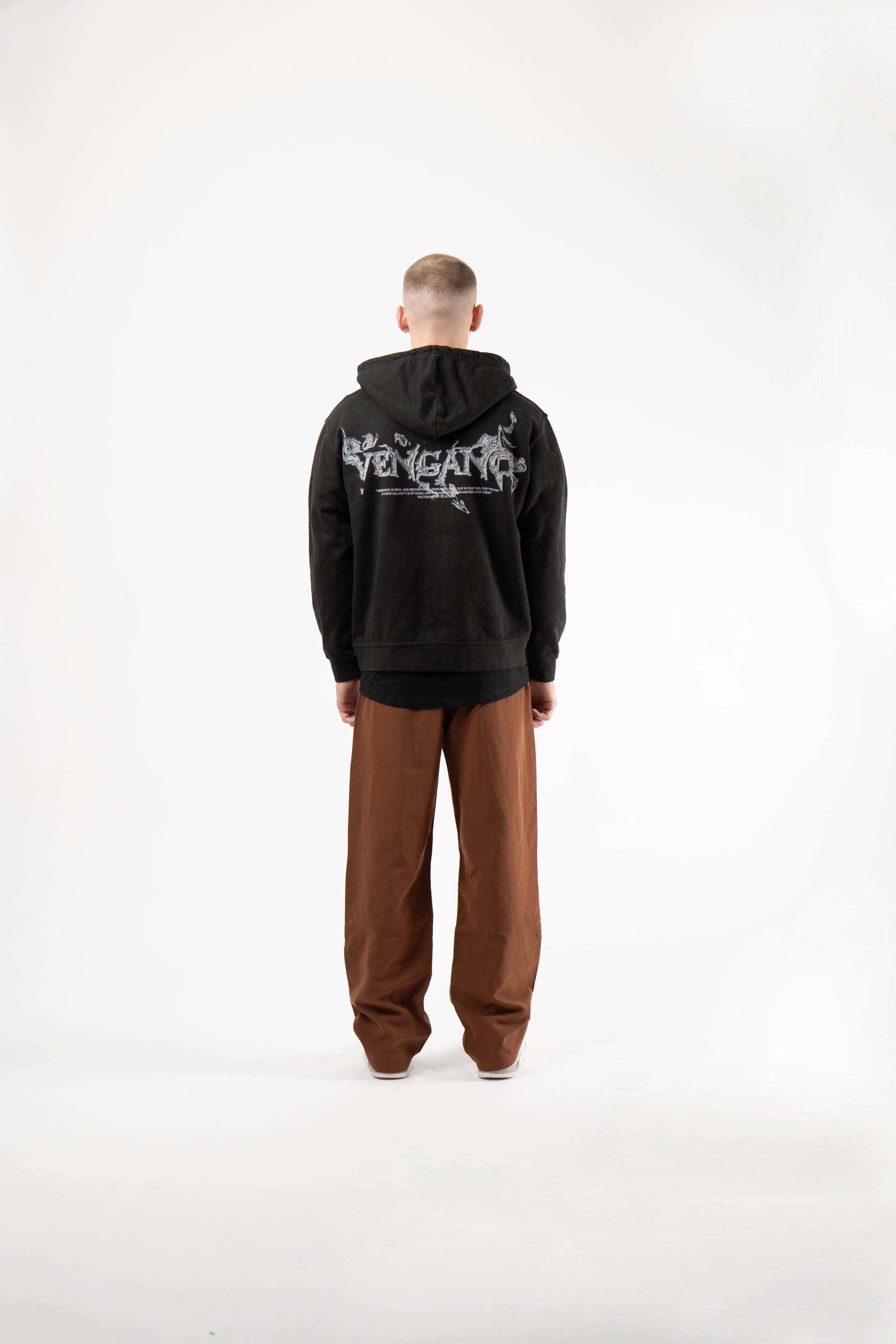 SAMPLE 008