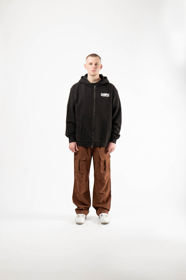 SAMPLE 005