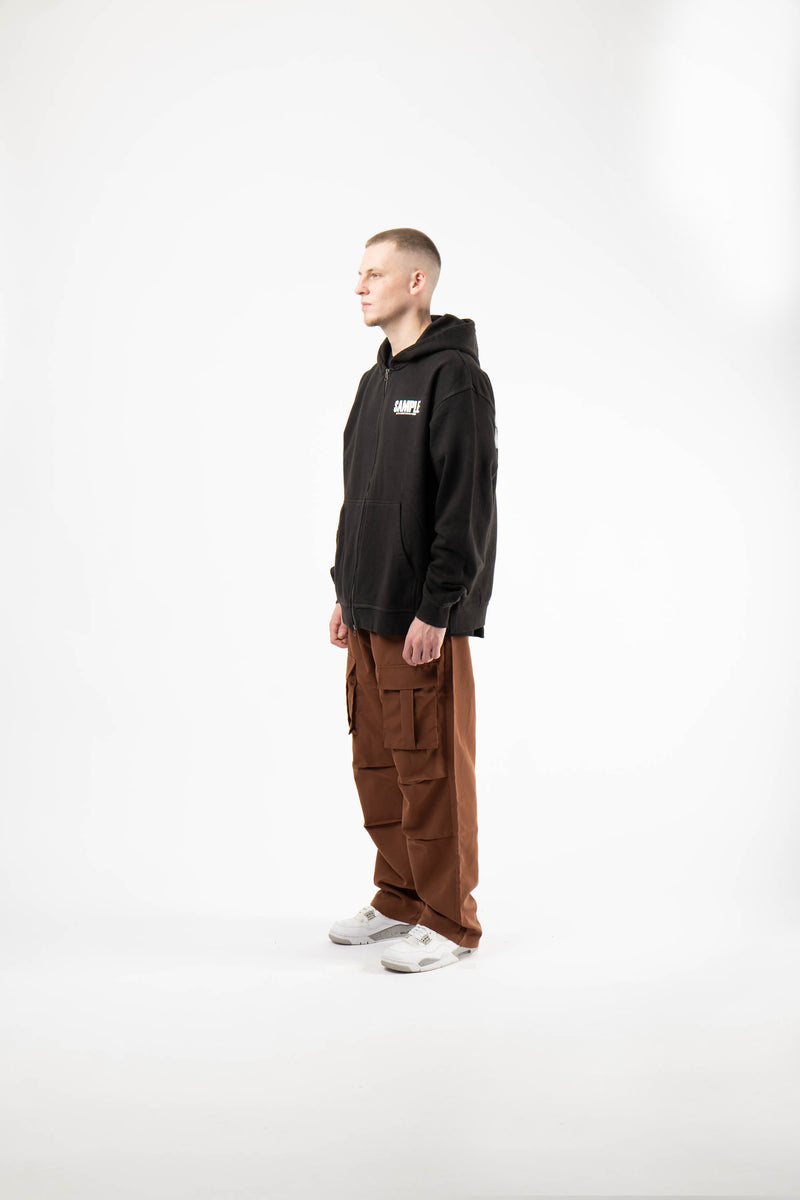 SAMPLE 005
